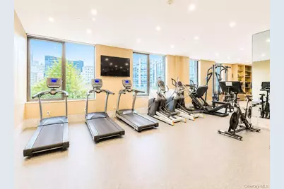 2218 Jackson Avenue #1006, Long Island City, NY 11101 - Photo 14