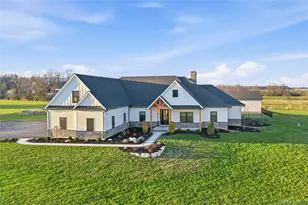 400 Bruyn Turnpike, Wallkill, NY 12589 - Photo 2