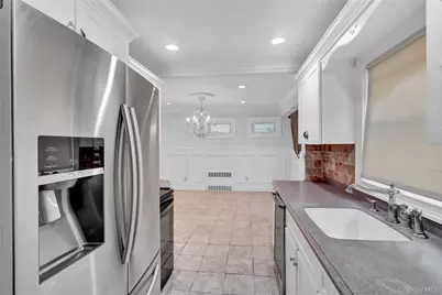 897 Spring Avenue, Uniondale, NY 11553 - Photo 4