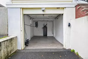 99 N Kensico Ave, White Plains, NY 10604 - Photo 4