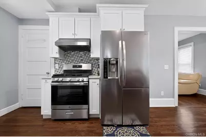 99 N Kensico Avenue, White Plains, NY 10604 - Photo 10