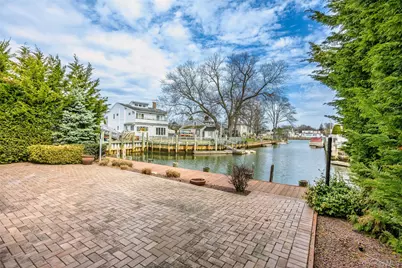 119 Alhambra Road, Massapequa, NY 11758 - Photo 36