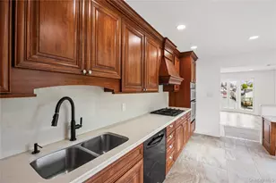119 Alhambra Rd, Massapequa, NY 11758 - Photo 10