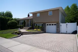 105 Lincoln Rd S, Plainview, NY 11803 - Photo 2