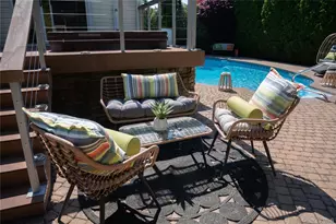 105 Lincoln Rd S, Plainview, NY 11803 - Photo 12