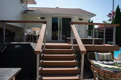 105 Lincoln Road S, Plainview, NY 11803 - Photo 18