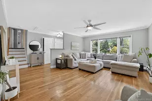 2435 Susan Ct, Yorktown Heights, NY 10598 - Photo 4