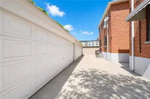 2118 E 27th St, Brooklyn, NY 11229 - Photo 4