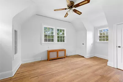 17 Old Orchard Road, New Rochelle, NY 10804 - Photo 26