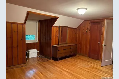 83 Stephan Marc Lane, New Hyde Park, NY 11040 - Photo 12