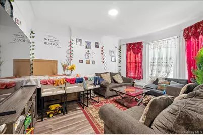 4384 Carpenter Avenue, Bronx, NY 10466 - Photo 14
