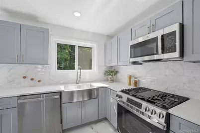 24 Fuller Road, Ossining, NY 10562 - Photo 14