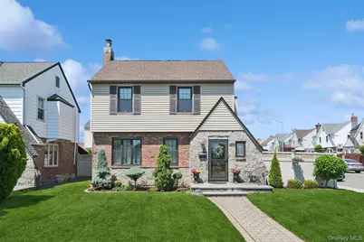 2402 169th Street, Whitestone, NY 11357 - Photo 4
