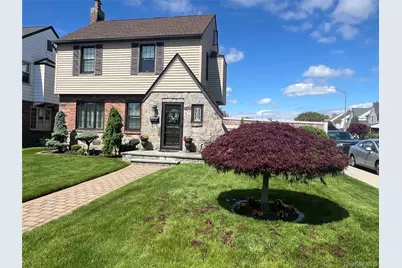 2402 169th Street, Whitestone, NY 11357 - Photo 2