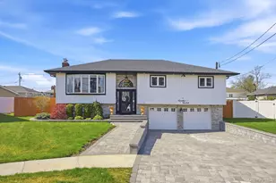 1700 White St, North Bellmore, NY 11710 - Photo 2