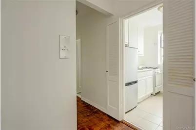 63-45 Saunders Street #6H, Rego Park, NY 11374 - Photo 18