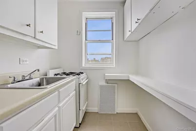 63-45 Saunders Street #6H, Rego Park, NY 11374 - Photo 20