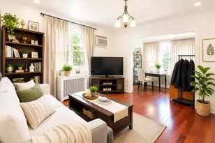 47-21 198th St, Flushing, NY 11358 - Photo 4