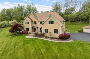 161 Pleasant Ridge Rd, Poughquag, NY 12570 - Photo 2