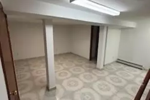 61-25 Saunders St, Rego Park, NY 11374 - Photo 8