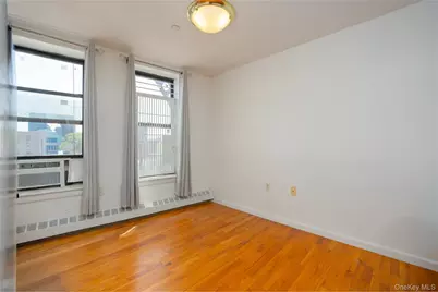 2023 Belmont Avenue #5C, Bronx, NY 10457 - Photo 4