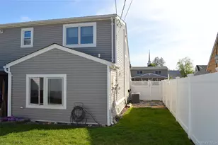 2393 Cooper Dr, East Meadow, NY 11554 - Photo 36