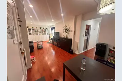 139-15 28 Road #6G, Flushing, NY 11354 - Photo 8