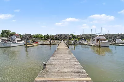 D-17 Half Moon Bay Marina, Croton on Hudson, NY 10520 - Photo 6