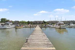 D-17 Half Moon Bay Marina, Croton on Hudson, NY 10520 - Photo 6