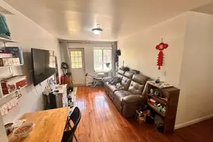 35-06 Leavitt St, Flushing, NY 11354 - Photo 2