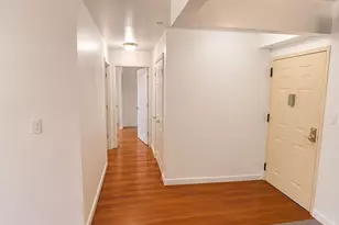 35-06 Leavitt St, Flushing, NY 11354 - Photo 18