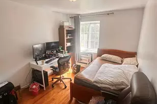 35-06 Leavitt St, Flushing, NY 11354 - Photo 4