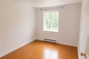 35-06 Leavitt St, Flushing, NY 11354 - Photo 10