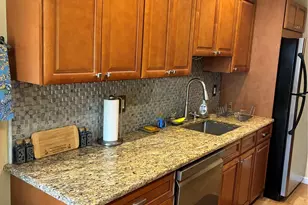 1006 Skyline Dr, Coram, NY 11727 - Photo 16
