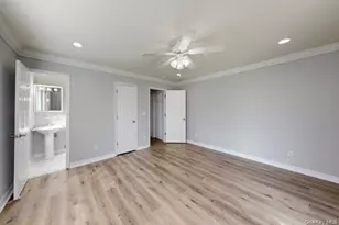 248 Lake Pointe Dr, Middle Island, NY 11953 - Photo 8