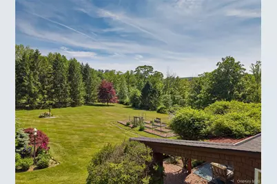 2 Cannon Hill Road, Tuxedo Park, NY 10987 - Photo 4