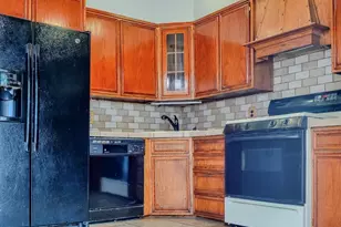 986 77th St, Brooklyn, NY 11228 - Photo 6