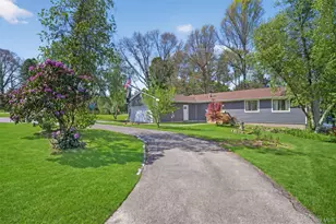 1 Harvest Cir, Warwick, NY 10990 - Photo 2