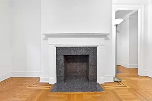 37-32 80th St, Jackson Heights, NY 11372 - Photo 16