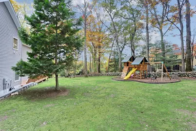 272 Quaker Road, Pomona, NY 10970 - Photo 38