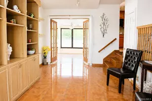 33 Brilner Dr, Smithtown, NY 11787 - Photo 2