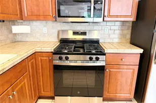 251 Barn Swallow Ct, Manorville, NY 11949 - Photo 8