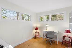 24 Baycrest Ave, Westhampton, NY 11977 - Photo 18