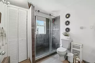 48-38 207th St, Oakland Gardens, NY 11364 - Photo 14