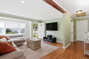 45 Chester St, East Northport, NY 11731 - Photo 4