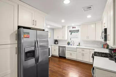 104 Elm Street, Sayville, NY 11782 - Photo 14