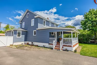 104 Elm Street, Sayville, NY 11782 - Photo 38