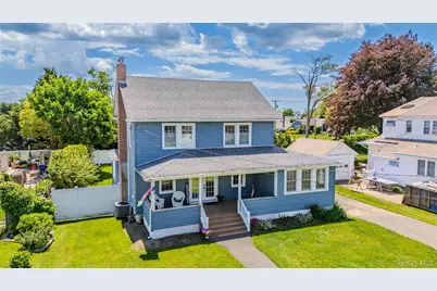 104 Elm Street, Sayville, NY 11782 - Photo 30