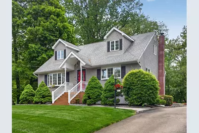 6 Colonial Drive, New City, NY 10956 - Photo 2