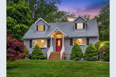 6 Colonial Drive, New City, NY 10956 - Photo 1